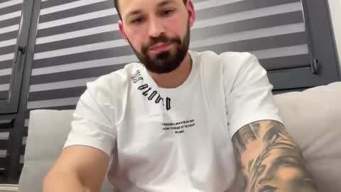 Snapshot of kingvortexxx chatting on December 20, 10:50 pm kingvortexxx online show from December 20, 10:50 pm