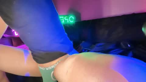 KinkPLAY9 online show from December 19, 5:25 am