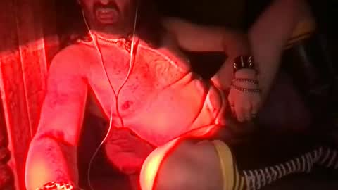 Snapshot of kinky122kev chatting on September 24, 12:47 am Southlonguy online show from September 24, 12:47 am