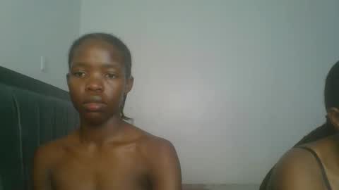 Snapshot of kinky_aria chatting on October 12, 5:23 pm kinky_aria online show from October 12, 5:23 pm