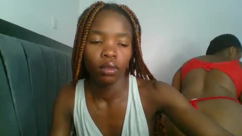 Snapshot of kinky_aria chatting on November 15, 11:07 am kinky_aria online show from November 15, 11:07 am