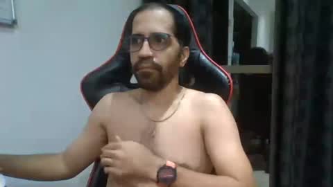 kinky_one1 online show from July 15, 9:42 pm