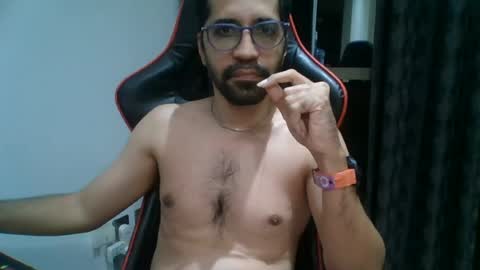 kinky_one1 online show from July 16, 8:26 pm
