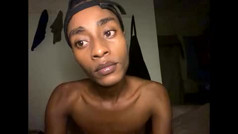 kinkybby_ online show from September 21, 10:44 pm