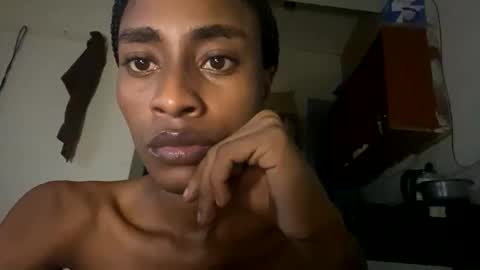 kinkybby_ online show from December 5, 7:43 pm