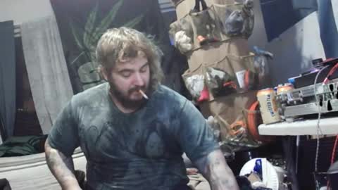 Snapshot of kinkybiguy14 chatting on February 20, 8:49 am Kinky Cassie online show from February 20, 8:49 am