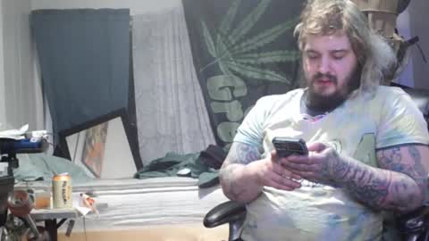 Snapshot of kinkybiguy14 chatting on March 1, 9:00 am Kinky Cassie online show from March 1, 9:00 am