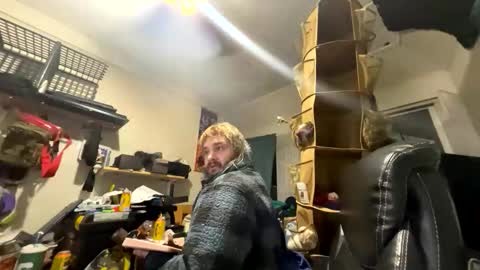 Snapshot of kinkybiguy14 chatting on March 2, 8:54 am Kinky Cassie online show from March 2, 8:54 am