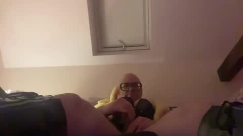 Snapshot of kinkybouts chatting on January 25, 5:07 am Kinky Boots x online show from January 25, 5:07 am