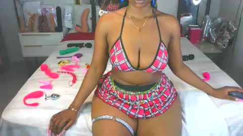 KinyBunz online show from February 21, 1:06 am