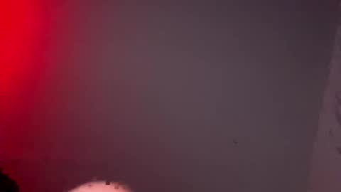 kinkycouple7818 online show from October 7, 8:50 pm