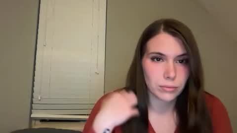 Snapshot of kinkycreative chatting on November 17, 11:21 pm kinkycreative online show from November 17, 11:21 pm