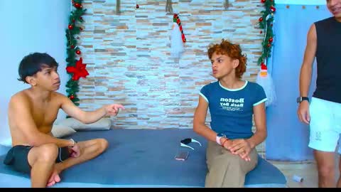 Snapshot of kinkyhousexxx chatting on November 20, 4:29 pm kinkyhousexxx online show from November 20, 4:29 pm