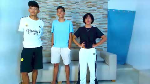 kinkyhousexxx online show from August 4, 5:43 am