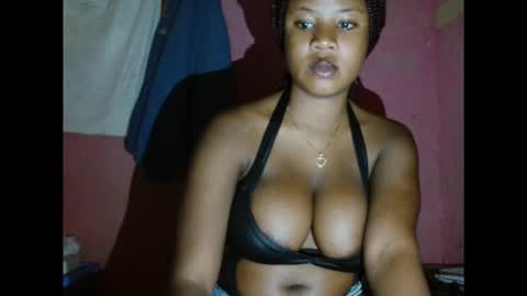 Snapshot of kinkyjuicexx chatting on January 11, 10:53 am kinkyjuicexx online show from January 11, 10:53 am