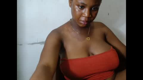 kinkyjuicexx online show from May 2, 12:48 am