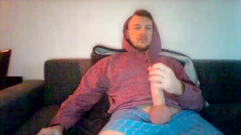 Snapshot of kinkylionboy chatting on February 22, 7:12 am kinkylionboy online show from February 22, 7:12 am