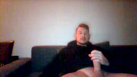 Snapshot of kinkylionboy chatting on March 2, 9:22 pm kinkylionboy online show from March 2, 9:22 pm
