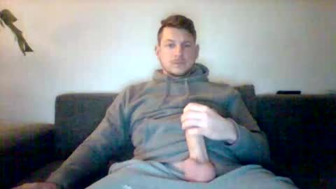 kinkylionboy online show from February 22, 7:45 pm