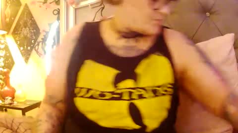 Snapshot of kinkypinkyplay2 chatting on January 17, 11:04 am Kinky Pinky online show from January 17, 11:04 am