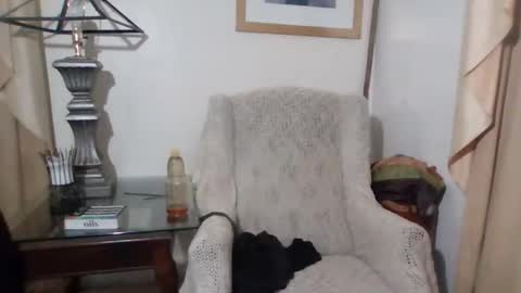 Snapshot of kinkysweets chatting on January 4, 12:27 am KinkySweets online show from January 4, 12:27 am