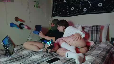 kinkytasks online show from April 21, 1:53 am