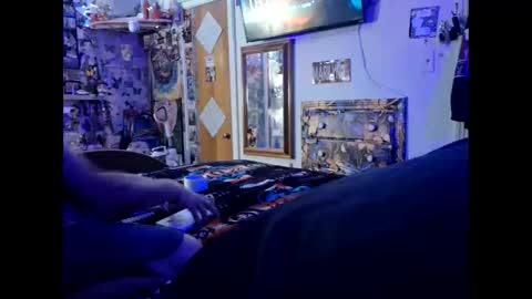 Snapshot of kinkyteam6969 chatting on October 23, 9:41 am kinkyteam6969 online show from October 23, 9:41 am