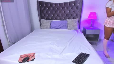 FREE ONLYFANS   online show from February 17, 2:41 am