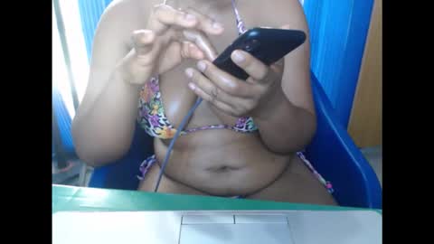 Snapshot of kinkyxxjuice chatting on September 21, 7:54 am kinkyxxjuice online show from September 21, 7:54 am