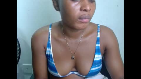 Snapshot of kinkyxxnasty chatting on December 13, 8:58 pm kinkyxxnasty online show from December 13, 8:58 pm