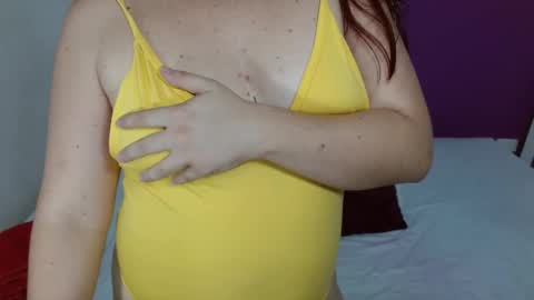 kinkyy_redhead online show from February 5, 2:05 pm