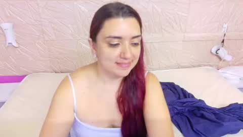Snapshot of kinkyy_redhead chatting on June 24, 11:31 am kinkyy_redhead online show from June 24, 11:31 am