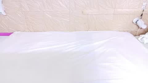 Snapshot of kinkyy_redhead chatting on July 3, 11:38 am kinkyy_redhead online show from July 3, 11:38 am