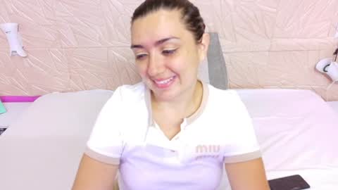 Snapshot of kinkyy_redhead chatting on July 31, 11:20 am kinkyy_redhead online show from July 31, 11:20 am