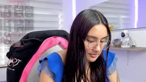 kir_ely online show from April 27, 7:01 pm