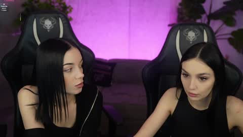 Sweet girls online show from April 7, 7:20 am