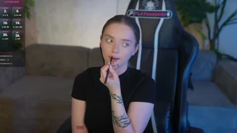 Snapshot of kira0541 chatting on July 5, 7:37 am Sweet girls online show from July 5, 7:37 am