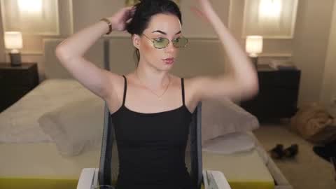 Snapshot of kira0541 chatting on August 6, 2:57 am Sweet girls online show from August 6, 2:57 am