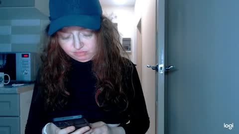 Snapshot of kira_foxy_ chatting on March 30, 3:02 pm Kira online show from March 30, 3:02 pm