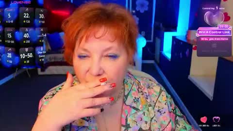 Kira Kennet online show from March 11, 8:59 pm