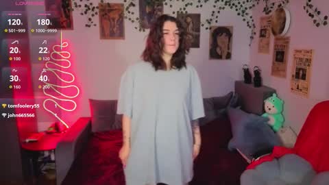 Kira VanKick online show from November 11, 4:51 pm