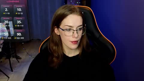 kira_noir_ online show from February 15, 8:38 pm