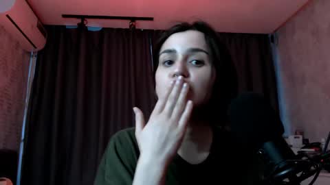 Kira  follow me  online show from May 16, 1:02 am