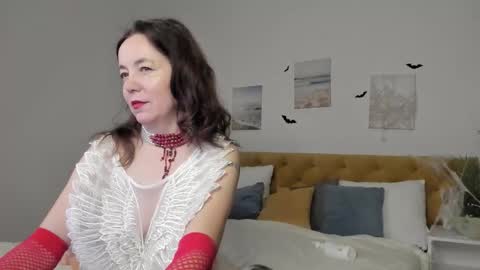 kiraadamss online show from October 30, 1:07 am