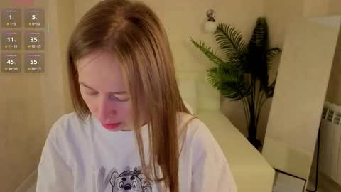 Bella online show from March 24, 1:32 am