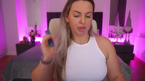 Kira online show from January 16, 11:09 pm