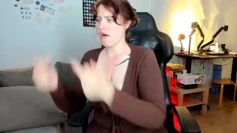 Kira  online show from June 13, 11:08 am