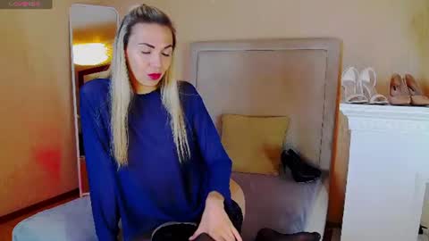 KiraNigt online show from July 26, 1:36 am