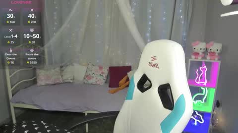 KiraParker online show from March 25, 2:56 pm