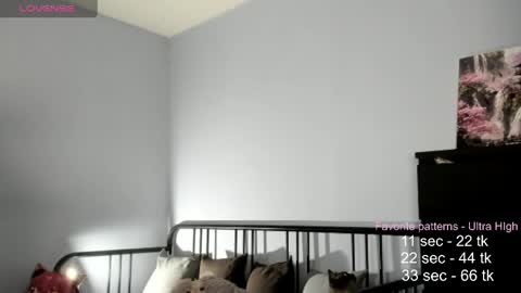 kirasigmameow6969 online show from June 9, 3:23 pm